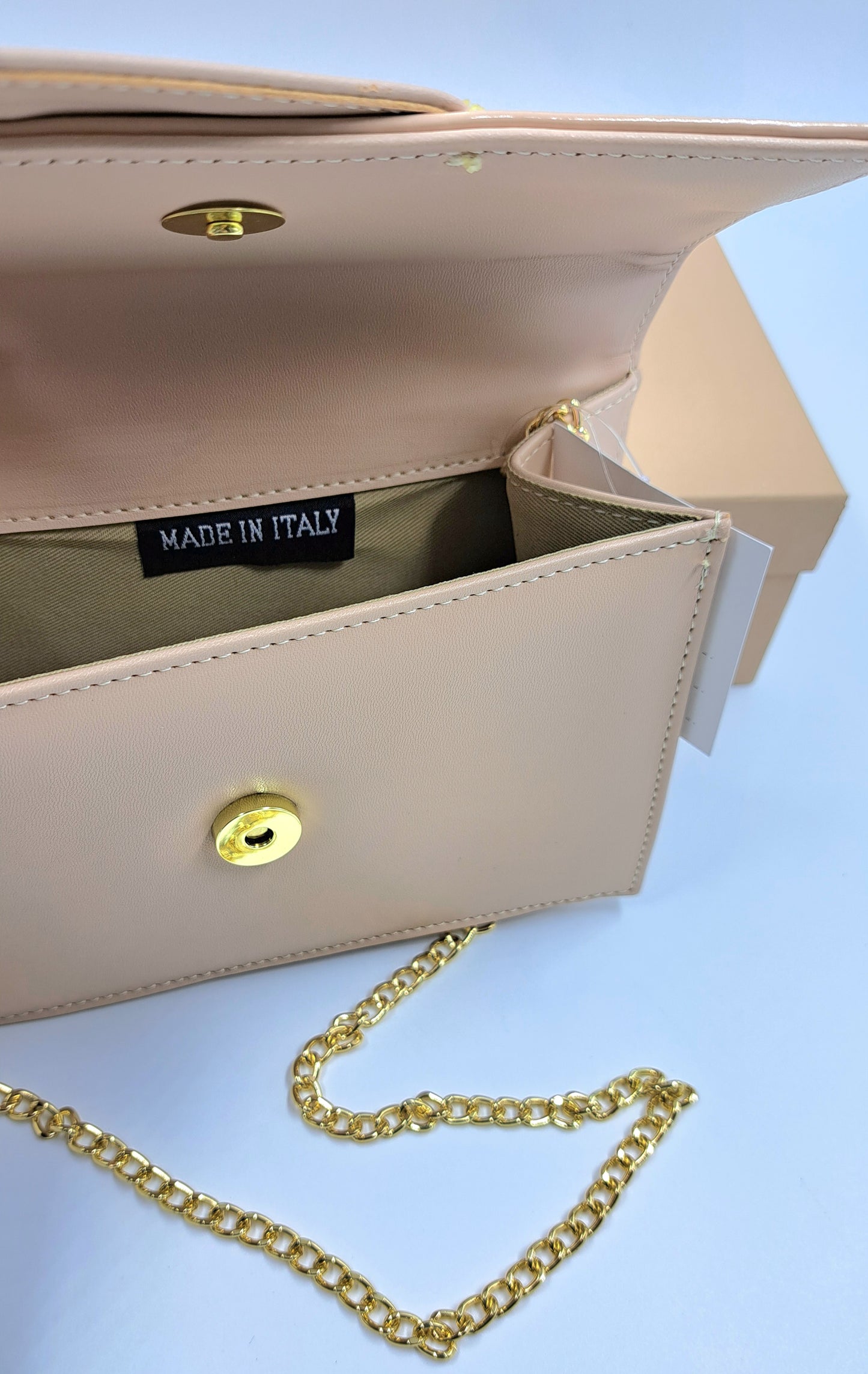 POCHETTE NUDE VERNICE