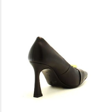 DECOLLETE' PELLE CON FIBBIA DECORATIVA