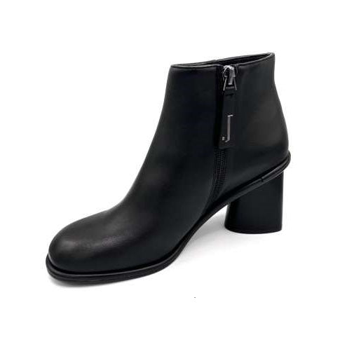 TRONCHETTI PELLE MORBIDA CONO NERO