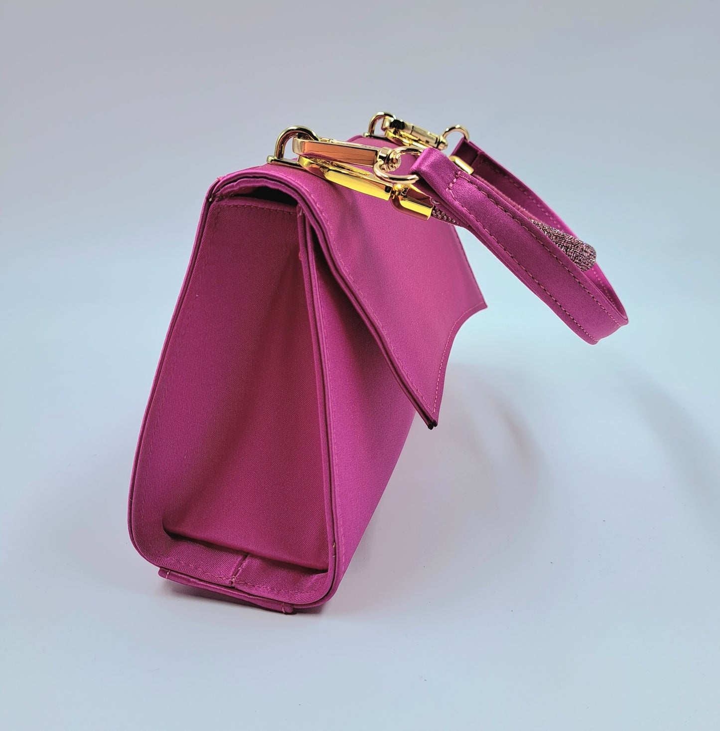 POCHETTE IN RASO FUXIA