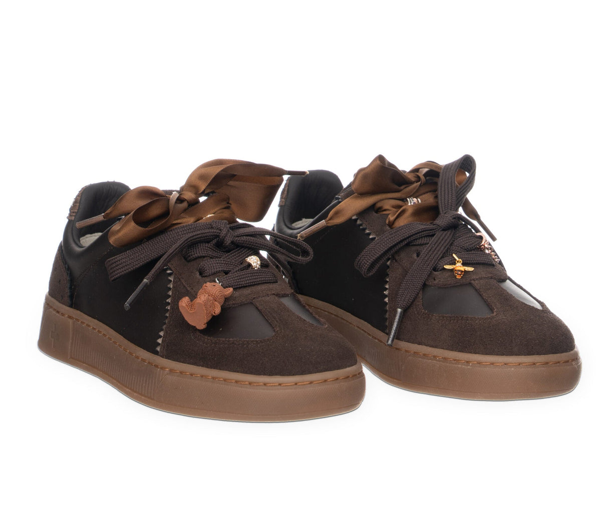 SNEAKERS PELLE GIO+ MARRONE E NERA CHARMS