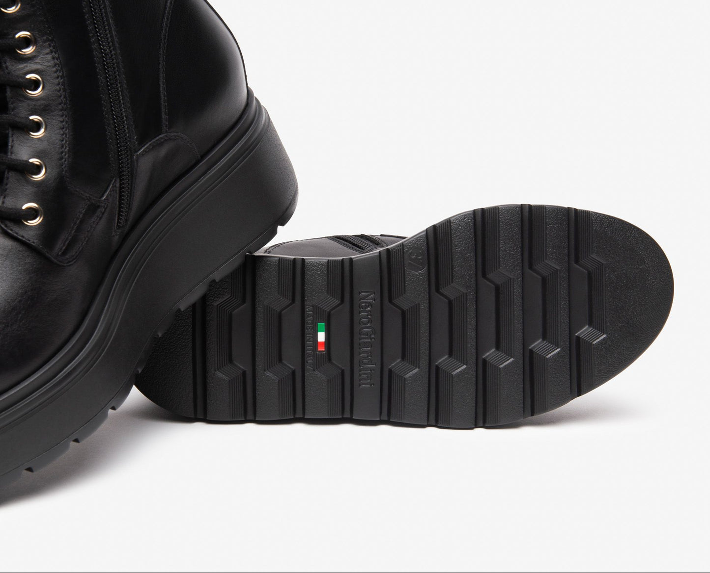 ANFIBI PELLE ELASTICO NEROGIARDINI PLATFORM NERO