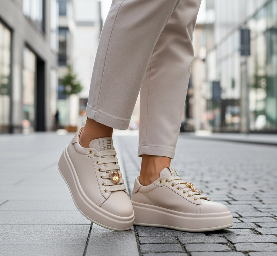 SNEAKERS PELLE GIO+ GATTO STRASS BEIGE