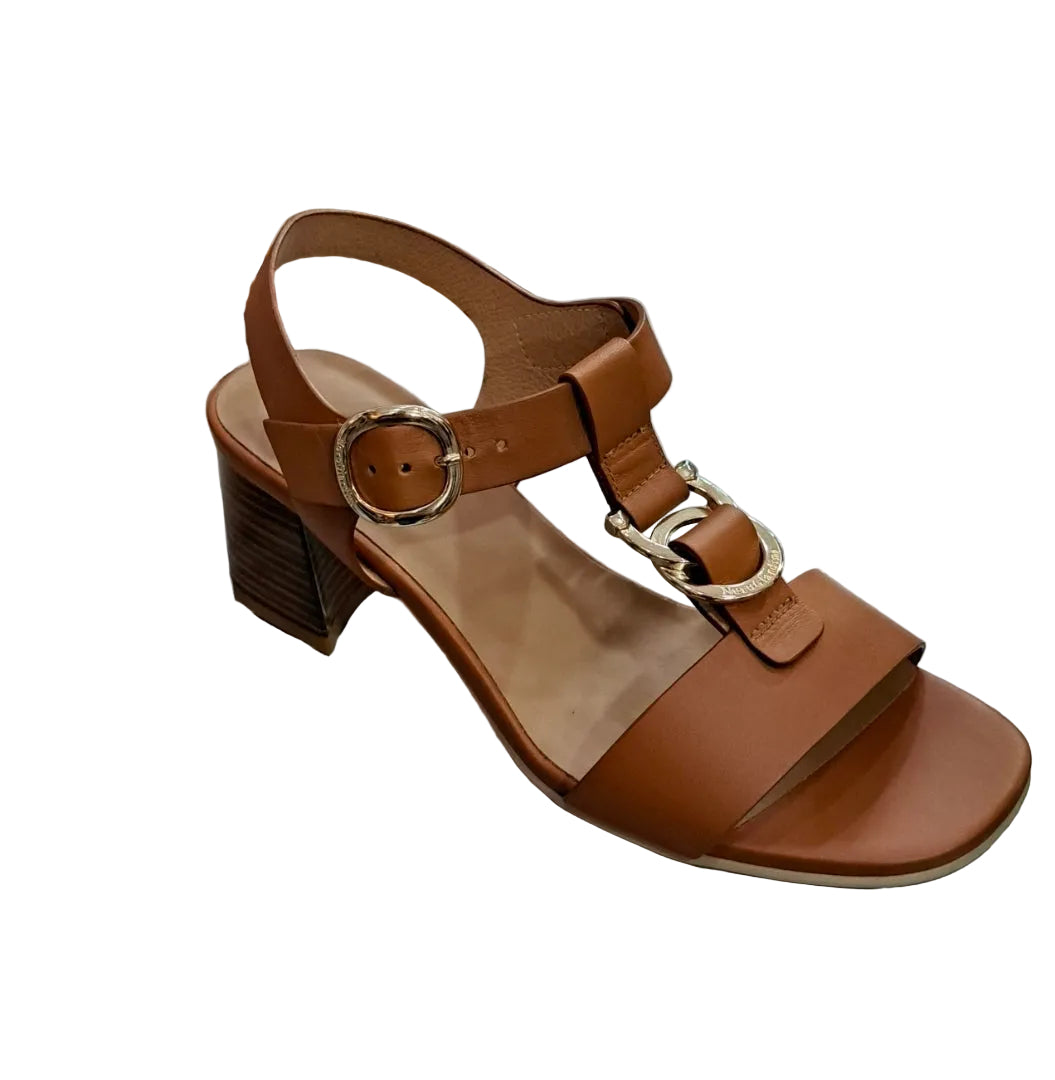 SANDALI PELLE NEROGIARDINI CERCHIO METALLICO COGNAC