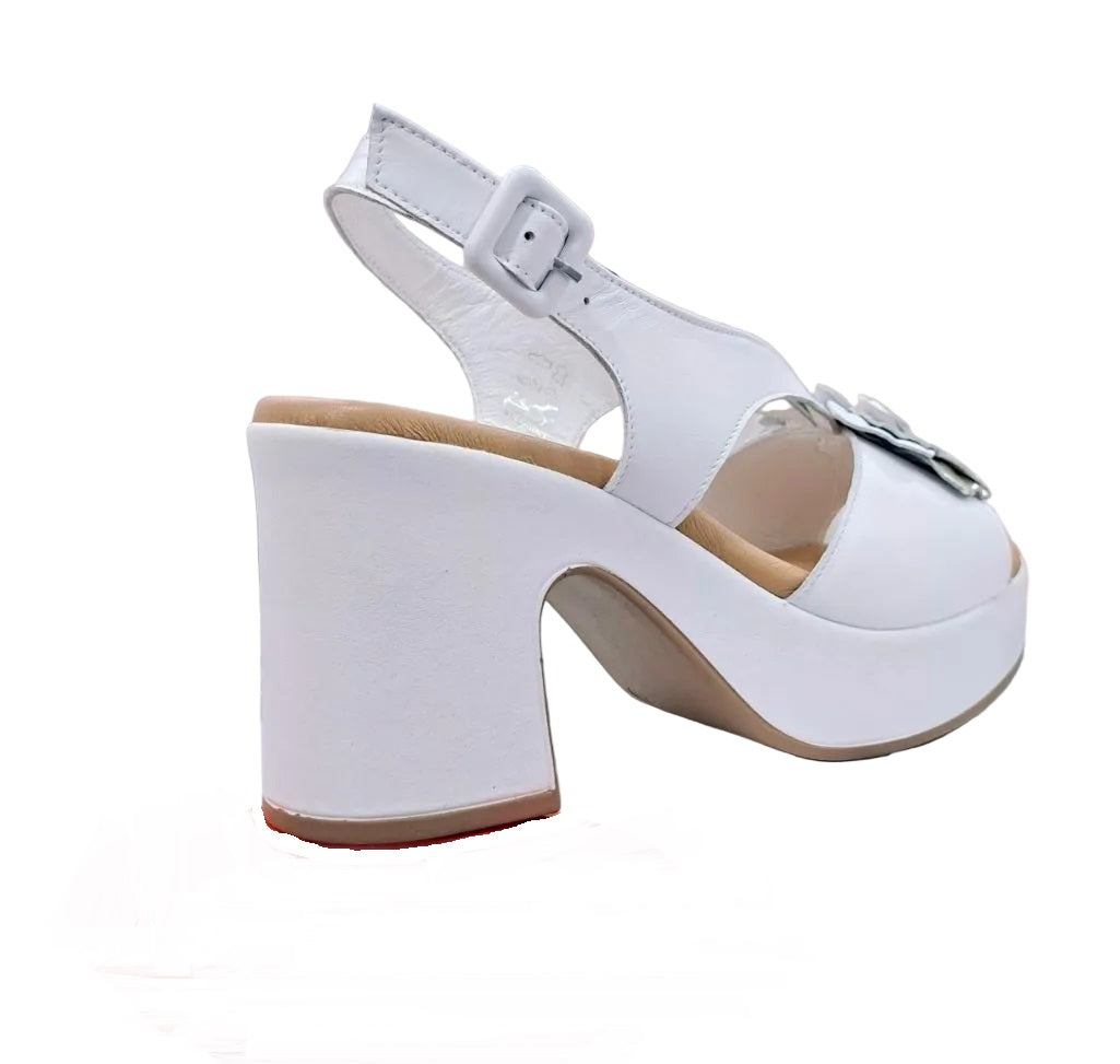 SANDALI FIORE SUSIMODA PELLE BIANCA