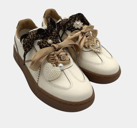 SNEAKERS PELLE GIO+ LATTE CHARMS
