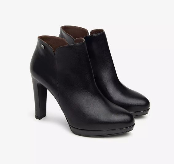 STIVALETTI PELLE NEROGIARDINI NERO