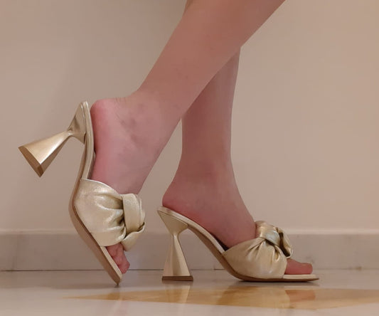 SANDALI FASCIA NODO ORO